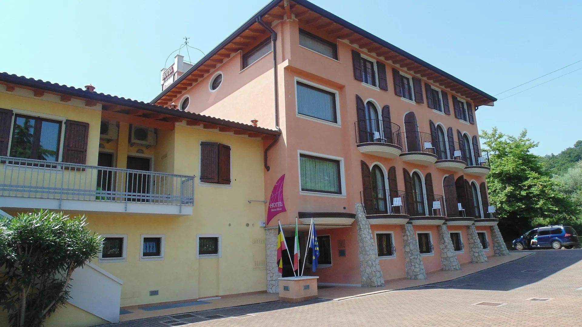 Ahg Donna Silvia Wellness Hotel Manerba del Garda