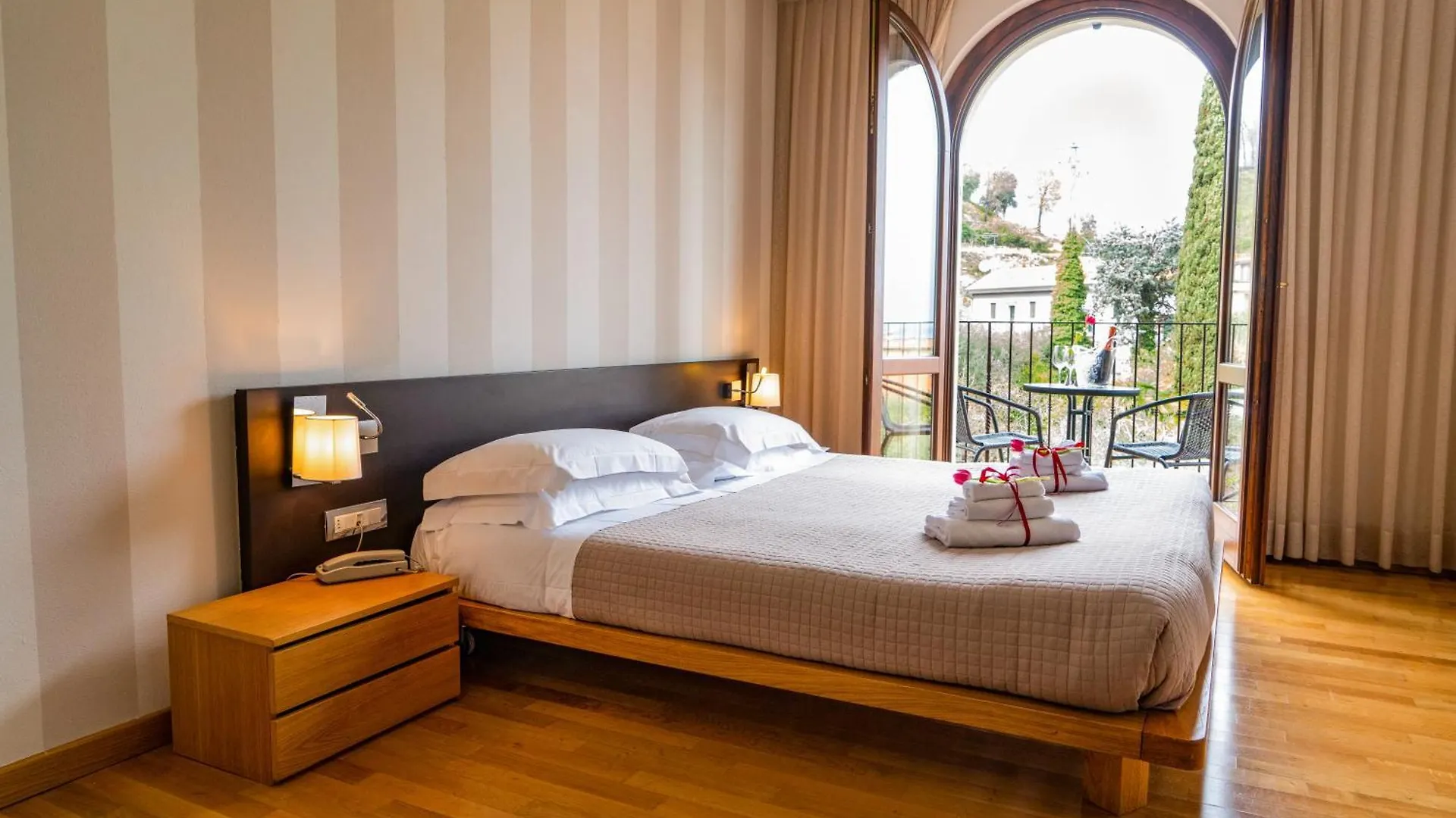 Ahg Donna Silvia Wellness Hotel Manerba del Garda Włochy