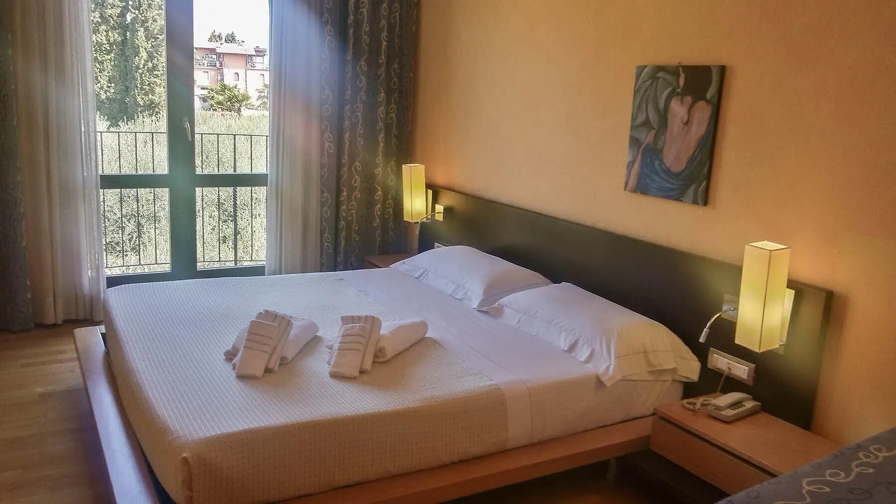 Ahg Donna Silvia Wellness Hotel Манерба-дель-Гарда 4*,  Италия